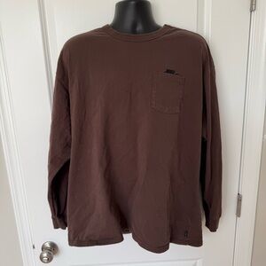 Nike Loose Fit Long Sleeve Pocket Tee